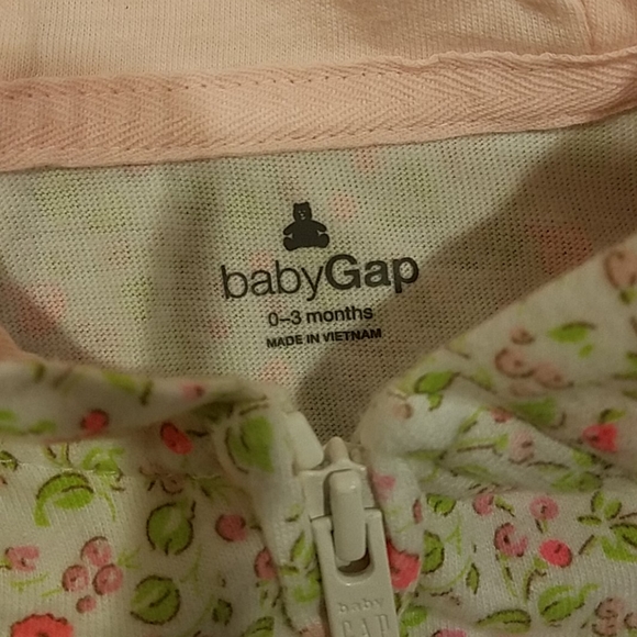 BabyGap 0-3 Hoodie - Picture 4 of 4